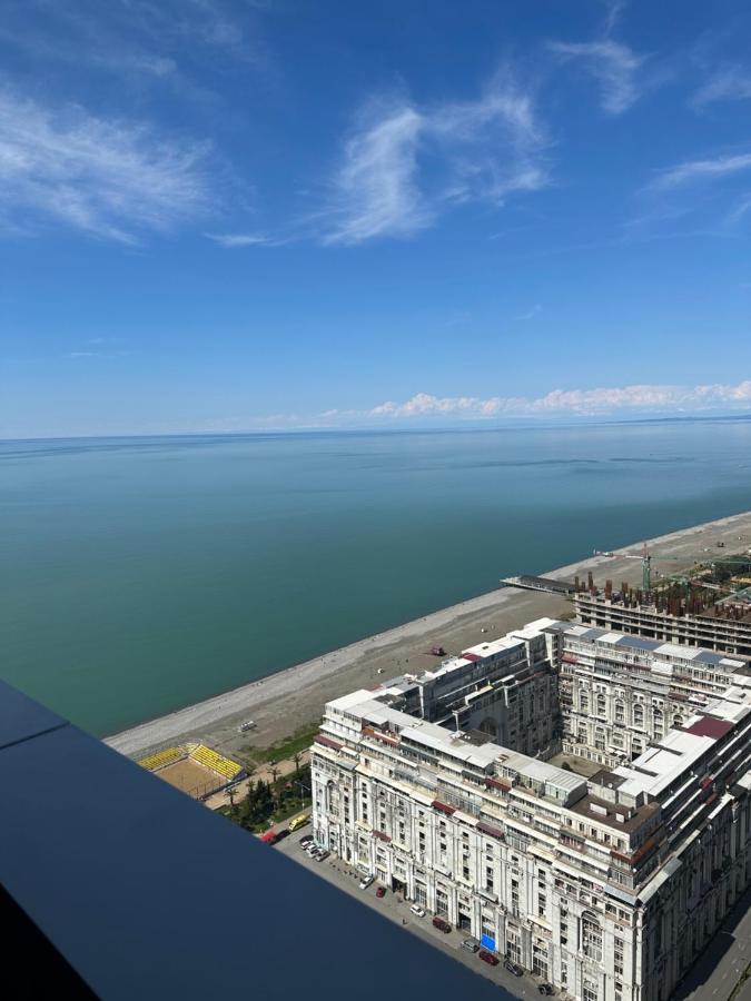 Alliance Palace Aparthotel By Marriott บาทูมิ ภายนอก รูปภาพ